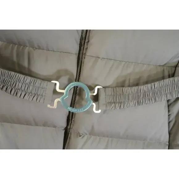 NEW, Moncler Brou coat in Taupe Grey Size 5 #DC513